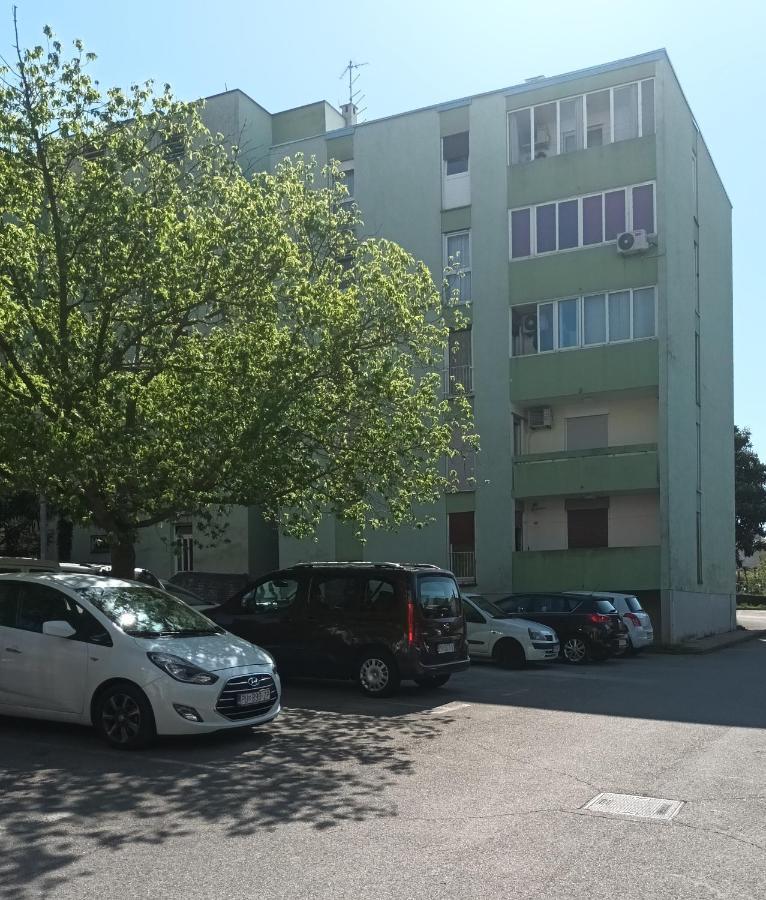 Malemi Apartment Pula Buitenkant foto
