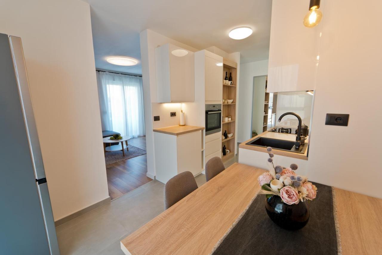 Malemi Apartment Pula Buitenkant foto