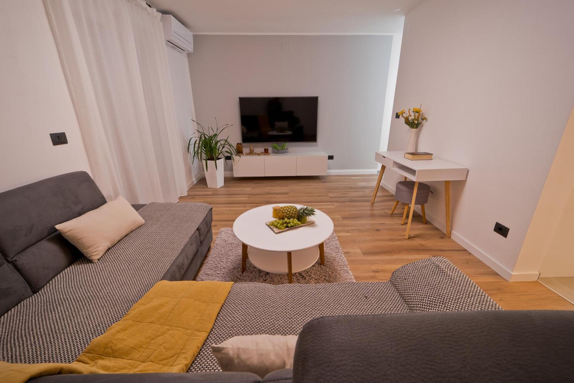 Malemi Apartment Pula Buitenkant foto