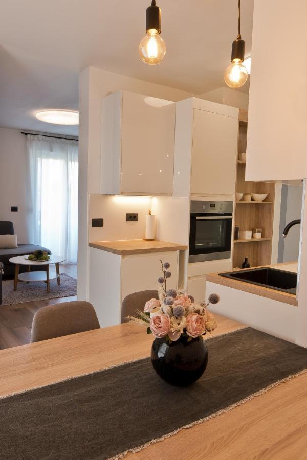 Malemi Apartment Pula Buitenkant foto